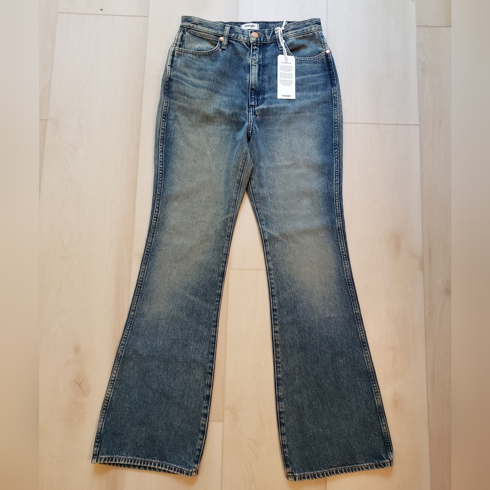 NWT High Rise Bootcut